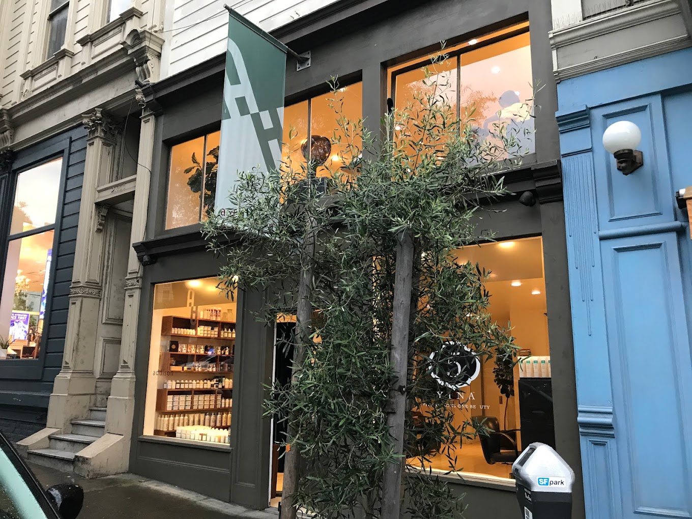 Addison Salon