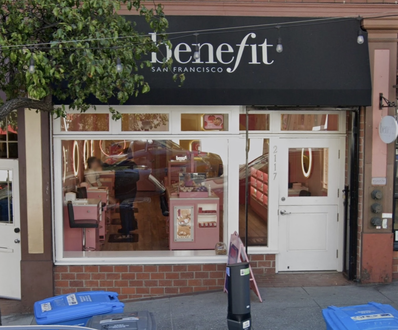 Benefit Cosmetics Boutique & BrowBar